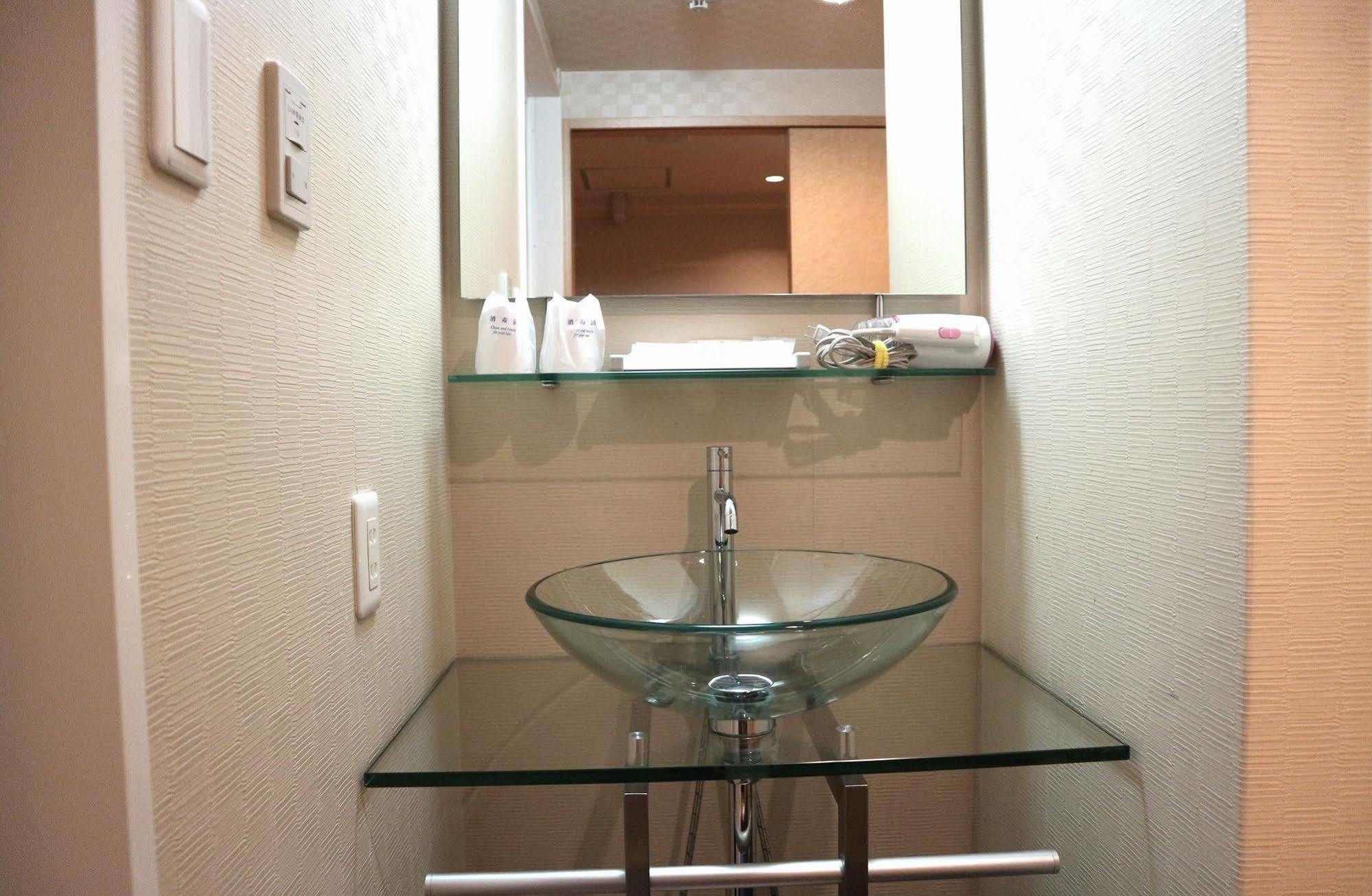 Uehonmachi Plaza Hotel (Adults Only) Осака Экстерьер фото